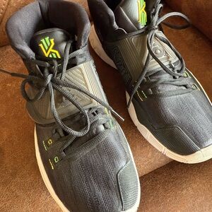 Nike Kyrie Irving 6 VI Glow In the Dark Men’s Basketball Shoes US 11